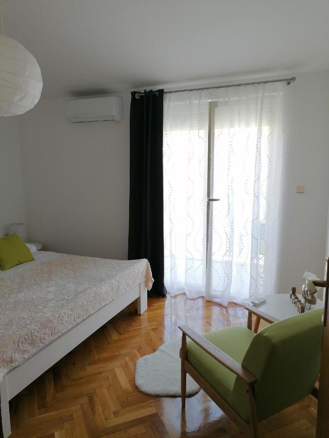 Apartment Near The Sea-Self Check-In Podstrana Eksteriør bilde